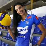 Vôlei: Sheilla lamenta semifinal entre Gerdau Minas e Praia no Sul-Americano