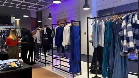 Shein abriu as portas para o público com convite neste sábado (15)