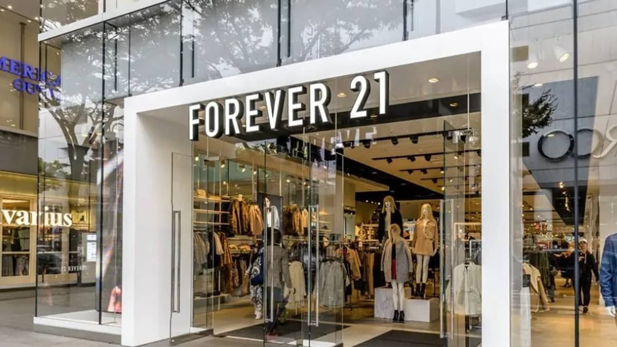 Shein compra um terço de grupo dono da Forever 21, Reebok e Aéropostale