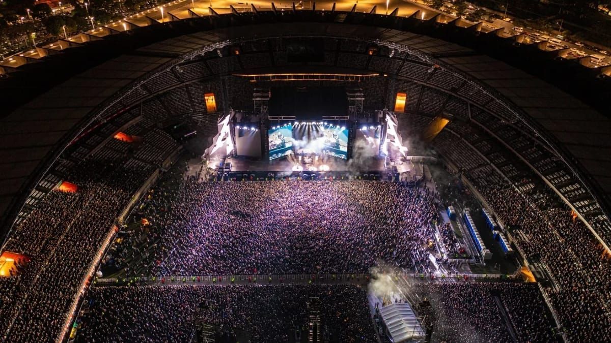 Música & Notícia: estreia do Metallica ao vivo completa 43 anos