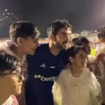 Lucas Silva atende torcida mirim do Villa Nova após vitória do Cruzeiro