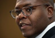 PGR denuncia Silvio Almeida por importunação sexual contra Anielle Franco