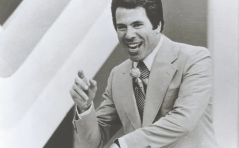 Relembre a carreira política de Silvio Santos, que tentou concorrer à Presidência em 1989