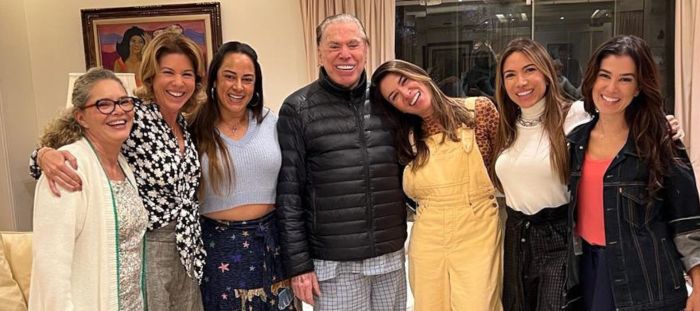 Silvio Santos e as seis filhas Silvio Santos e as seis filhas