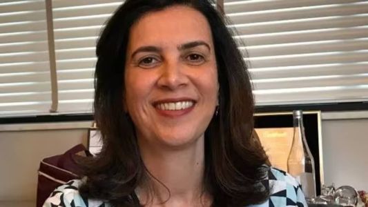 Simone é fundadora da agência Lápis Raro