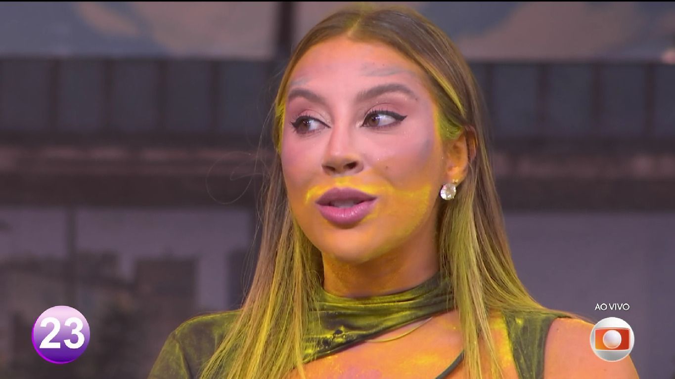 Renata usa discurso de Tadeu Schmidt contra Vinícius no Sincerão do BBB 25