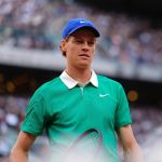 Sinner domina, vence Djokovic e enfrentará Alcaraz na final de Roland Garros