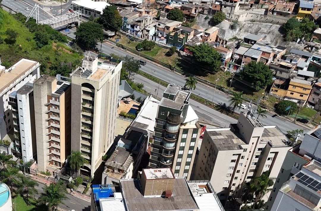 Moradores do bairro Sion, um dos mais tradicionais de BH, relatam onda de furtos e assaltos