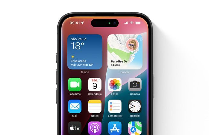 A Siri tem um design totalmente novo ainda mais integrado à experiência do sistema, com uma luz elegante que envolve a borda da tela