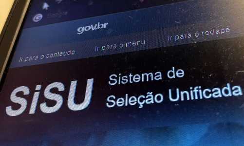 Foto mostra home do Sisu