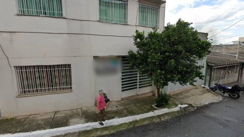 Site afirma que projeto oferece "lugar seguro, acolhedor e estimulante para crianças”