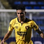 Criciúma contrata atacante com passagens por Inter e Barcelona; saiba detalhes
