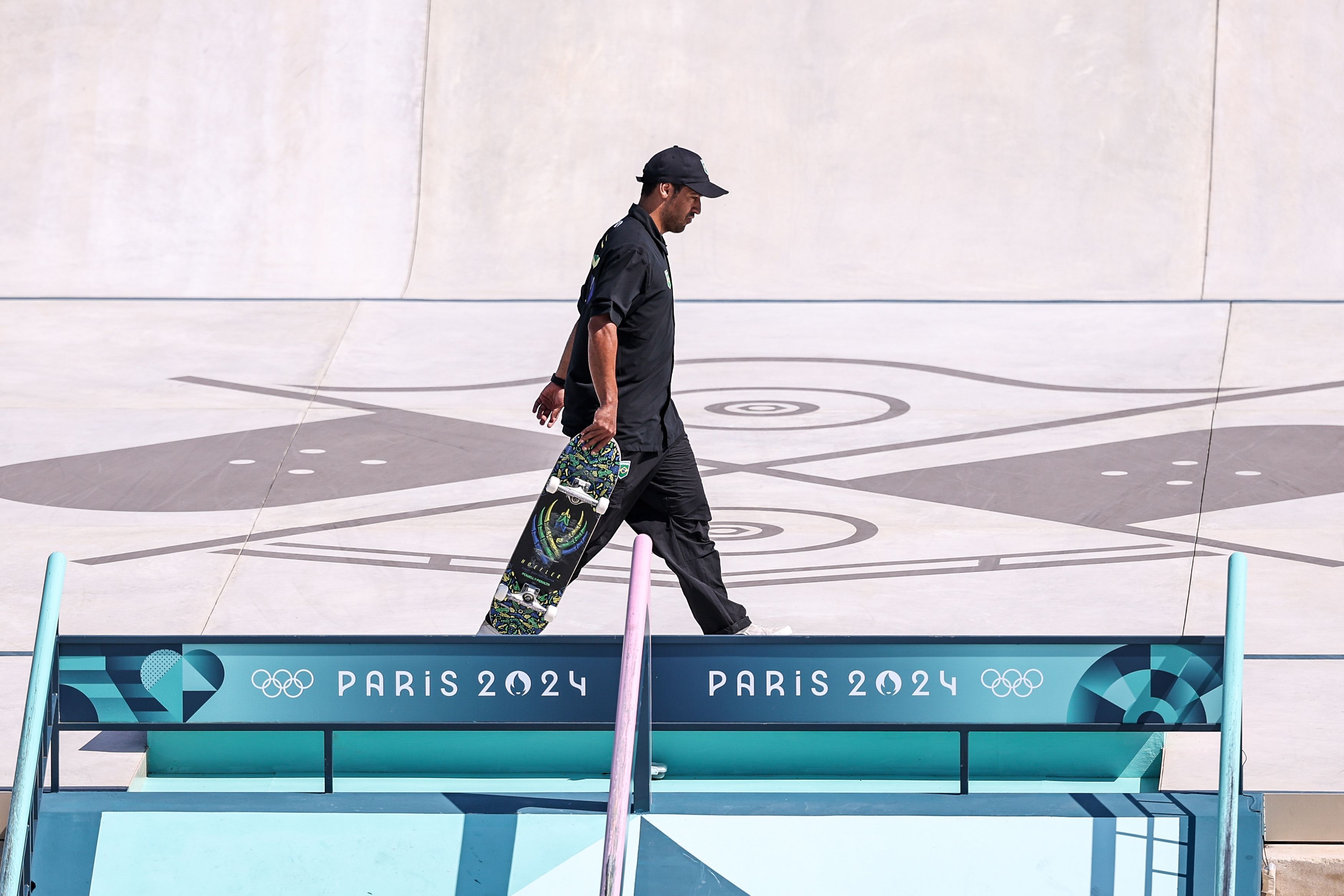 Paris 2024: brasileiro Kelvin Hoefler fica fora do pódio no Skate Street