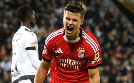 Samuel Dahl comemora gol em Vitória de Guimarães 0 x 3 Benfica