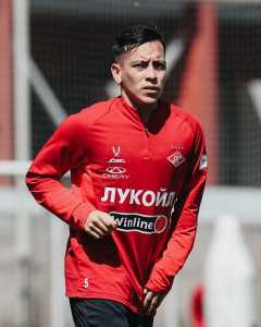 Esequiel Barco em treinamento na Rússia