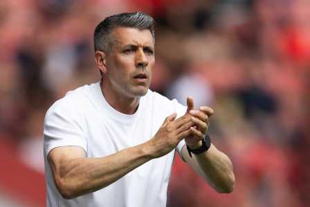 Paulo Pezzolano em partida pelo Watford