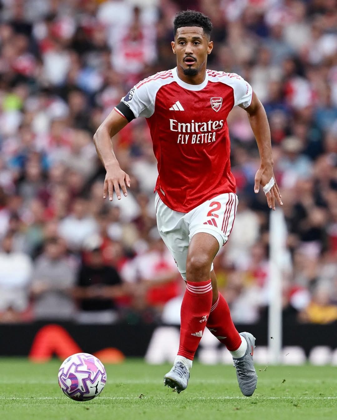 Arsenal anuncia renovação de jogador desejado pelo Real Madrid; veja detalhes