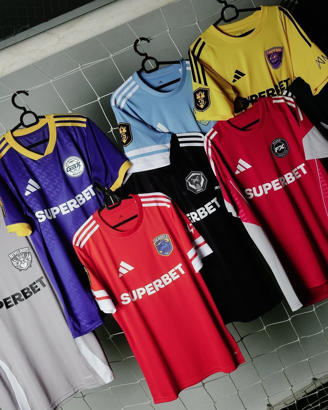 Kings League Brazil divulga uniformes dos times para competição; veja fotos