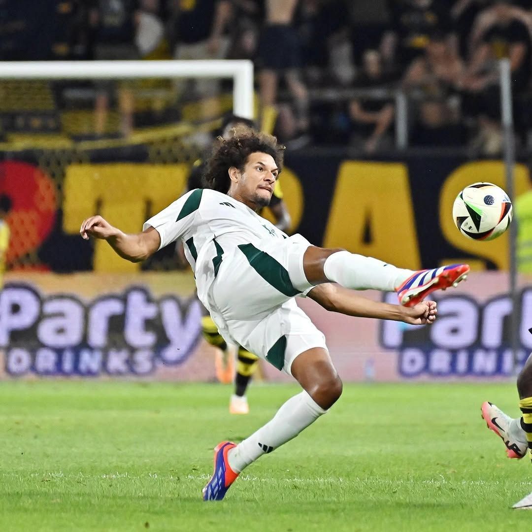 Com possível venda de Otávio, Atlético tem volante ex-Flamengo no radar