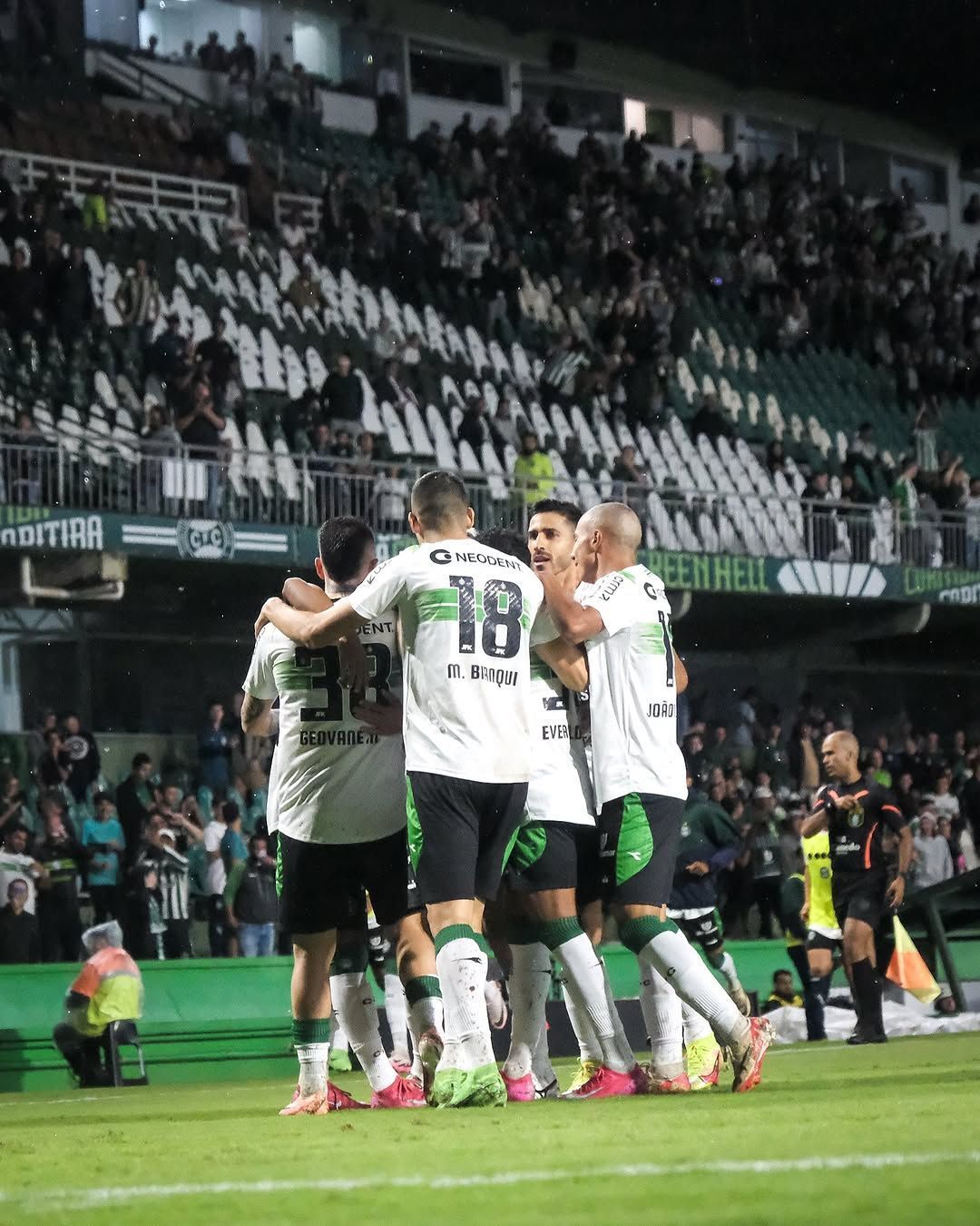 Coritiba x Rio Branco-PR: horário e onde assistir ao vivo pelo Campeonato Paranaense