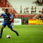 Tombense marca no último lance, vence Aymorés e ultrapassa Atlético no Mineiro
