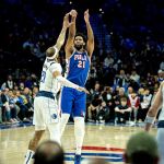 Ex-MVP da NBA lesiona joelho e está fora da temporada