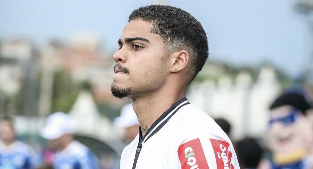 Clube mineiro anuncia empréstimo de jogador a clube europeu; saiba detalhes