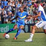 Paraná sofre apagão, sai derrotado, e afunda na lanterna do Paranaense