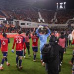 Ex-Cruzeiro é titular e estreia com vitória nos Estados Unidos 