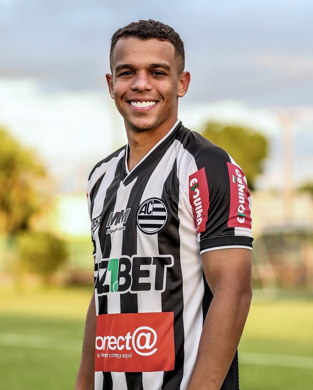 Clube mineiro anuncia contratação de jogador campeão nacional pelo Santos