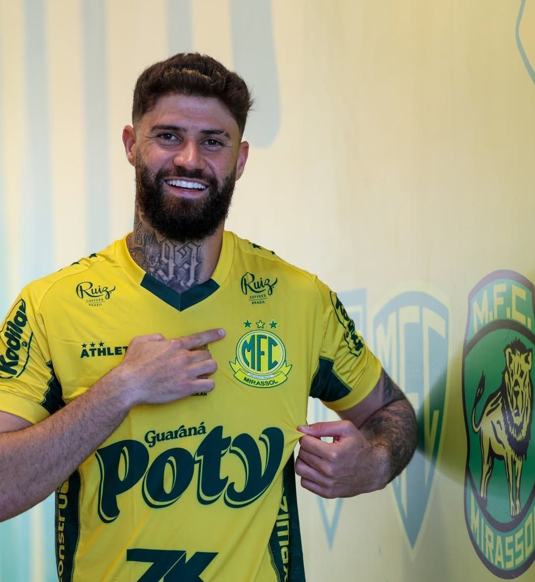 Clube da Série A acerta contratação de pacotão de reforços para a temporada