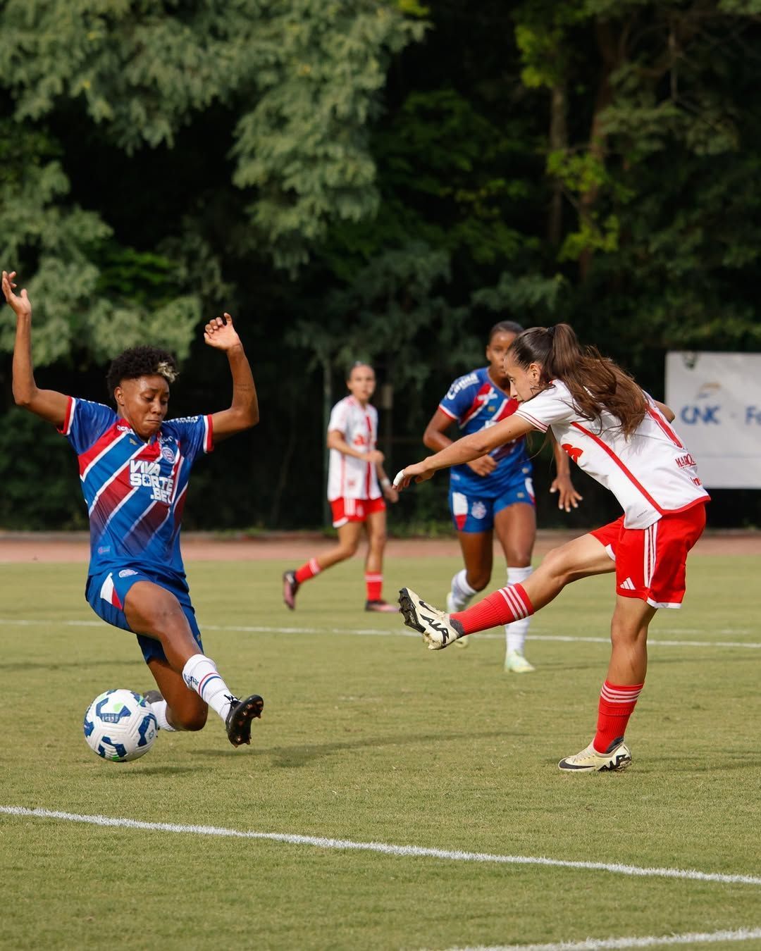 De virada, Bahia vence Internacional na estreia do Brasileiro Feminino