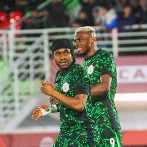 Nigéria goleou Moçambique