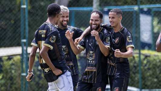 Time 'Me Ajude', do influenciador Ney Silva