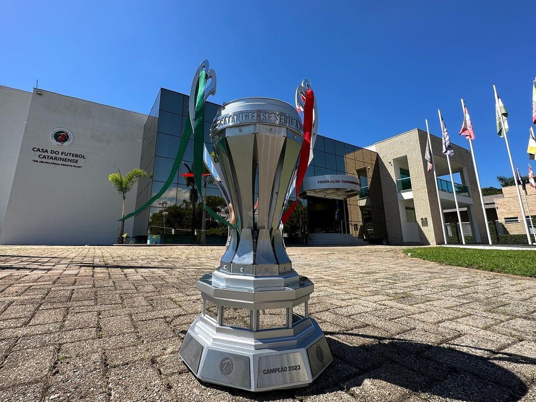 FCF divulga datas e horários das semifinais do Campeonato Catarinense