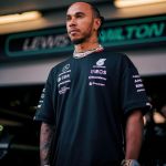 Lewis Hamilton terá salário de R$ 250 milhões na Ferrari, diz jornal