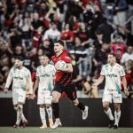Athletico se despede de Vitor Bueno, vendido ao futebol ao futebol japonês