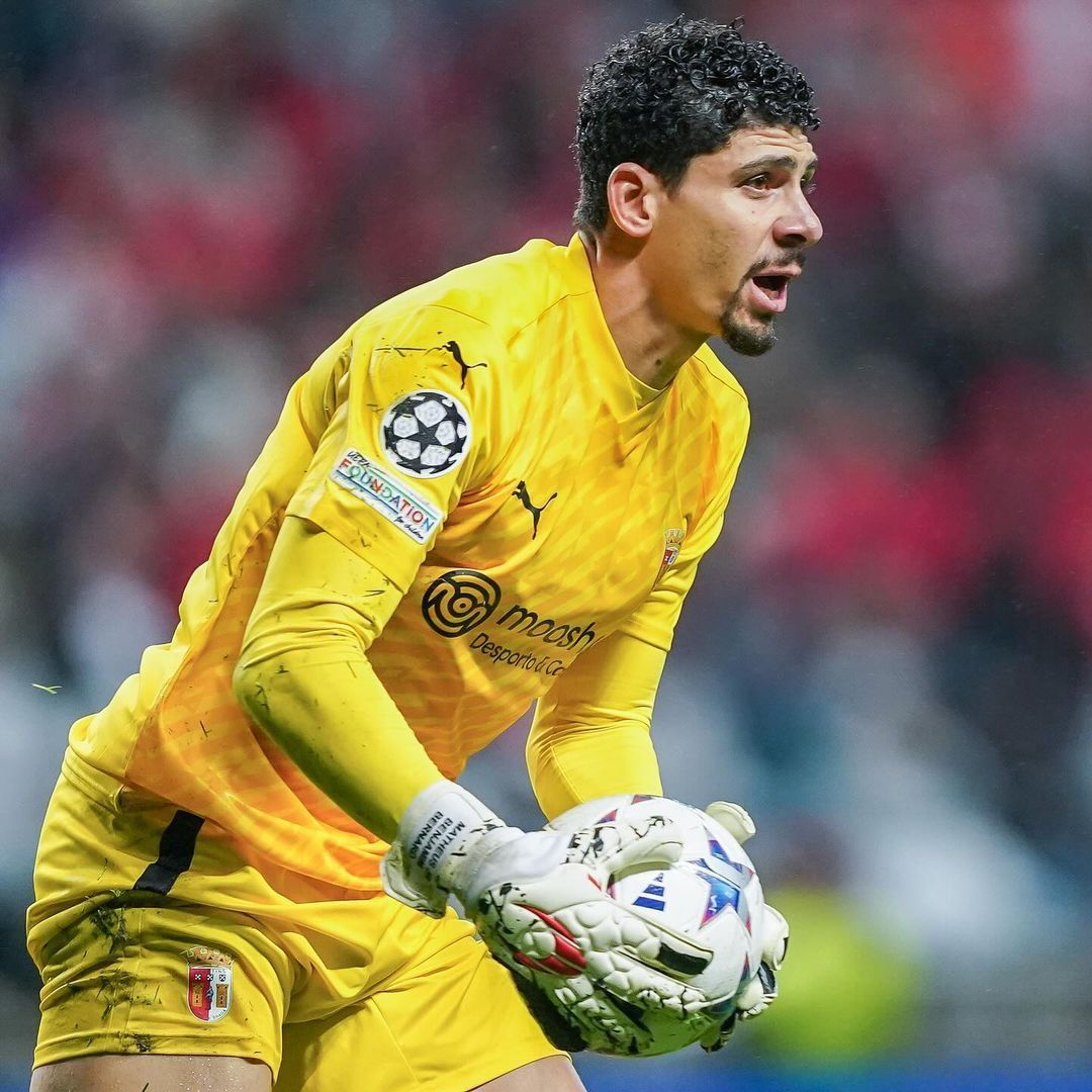 Goleiro valorizado na Europa 'pediu' para jogar no América em 2024; entenda