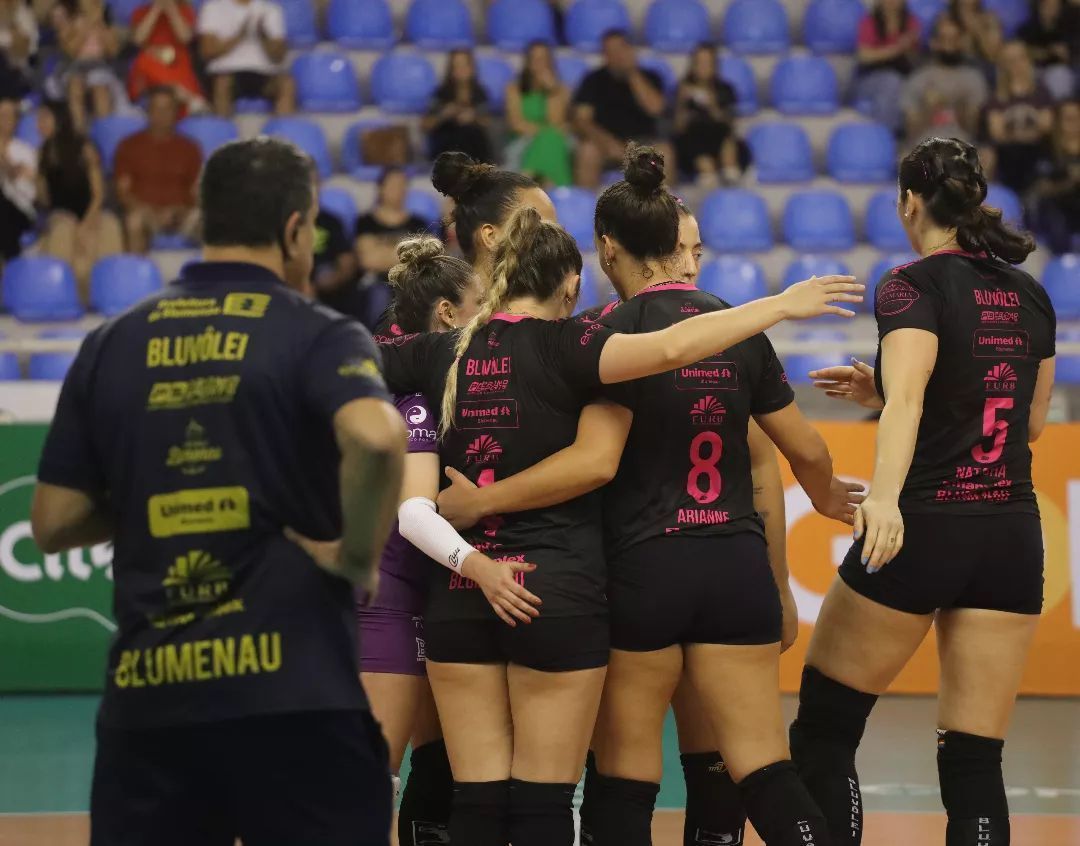 Pinheiros x Blumenau: horário e onde assistir ao vivo pela Superliga de Vôlei