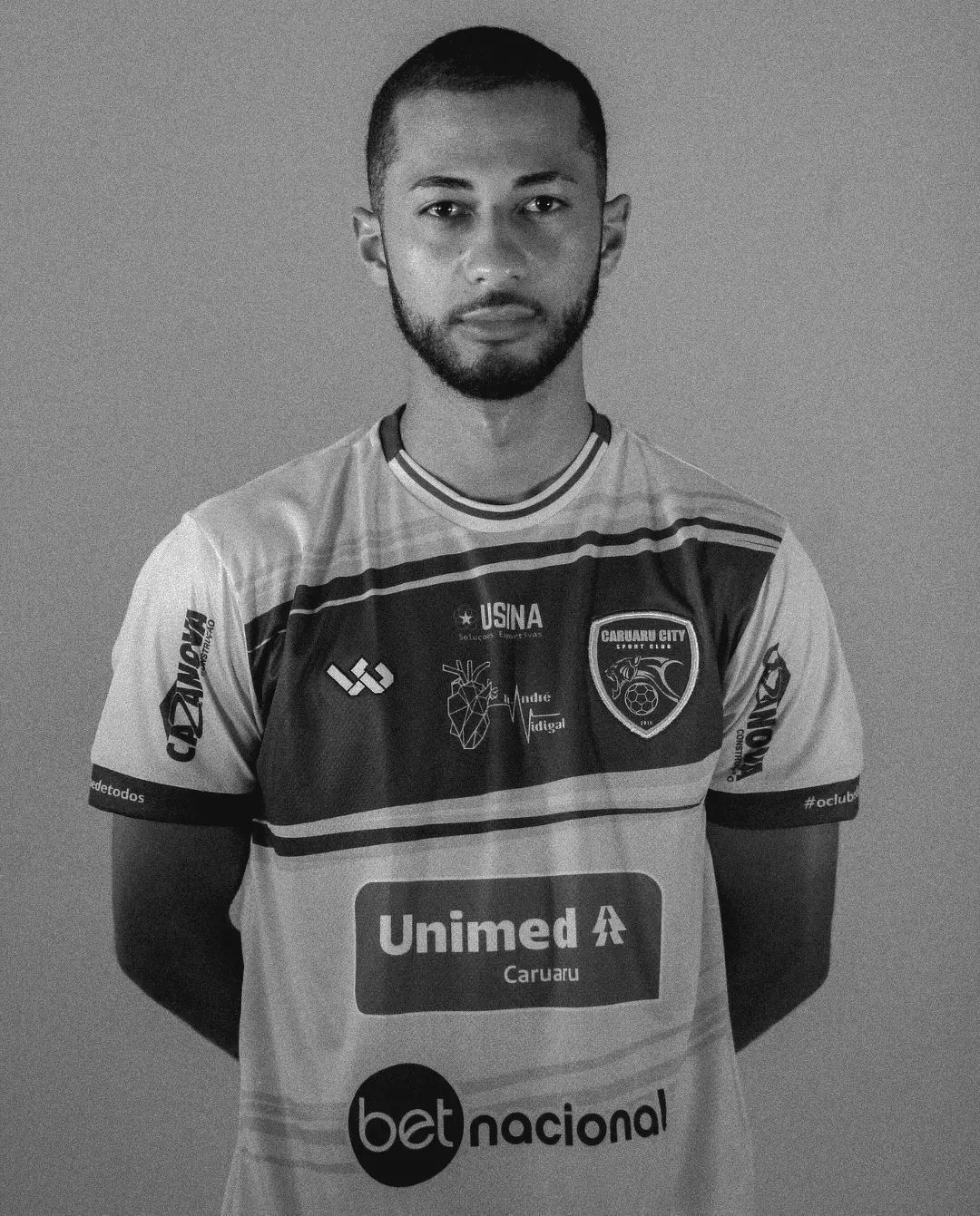 Atacante de 19 anos que jogaria o Campeonato Pernambucano morre em acidente