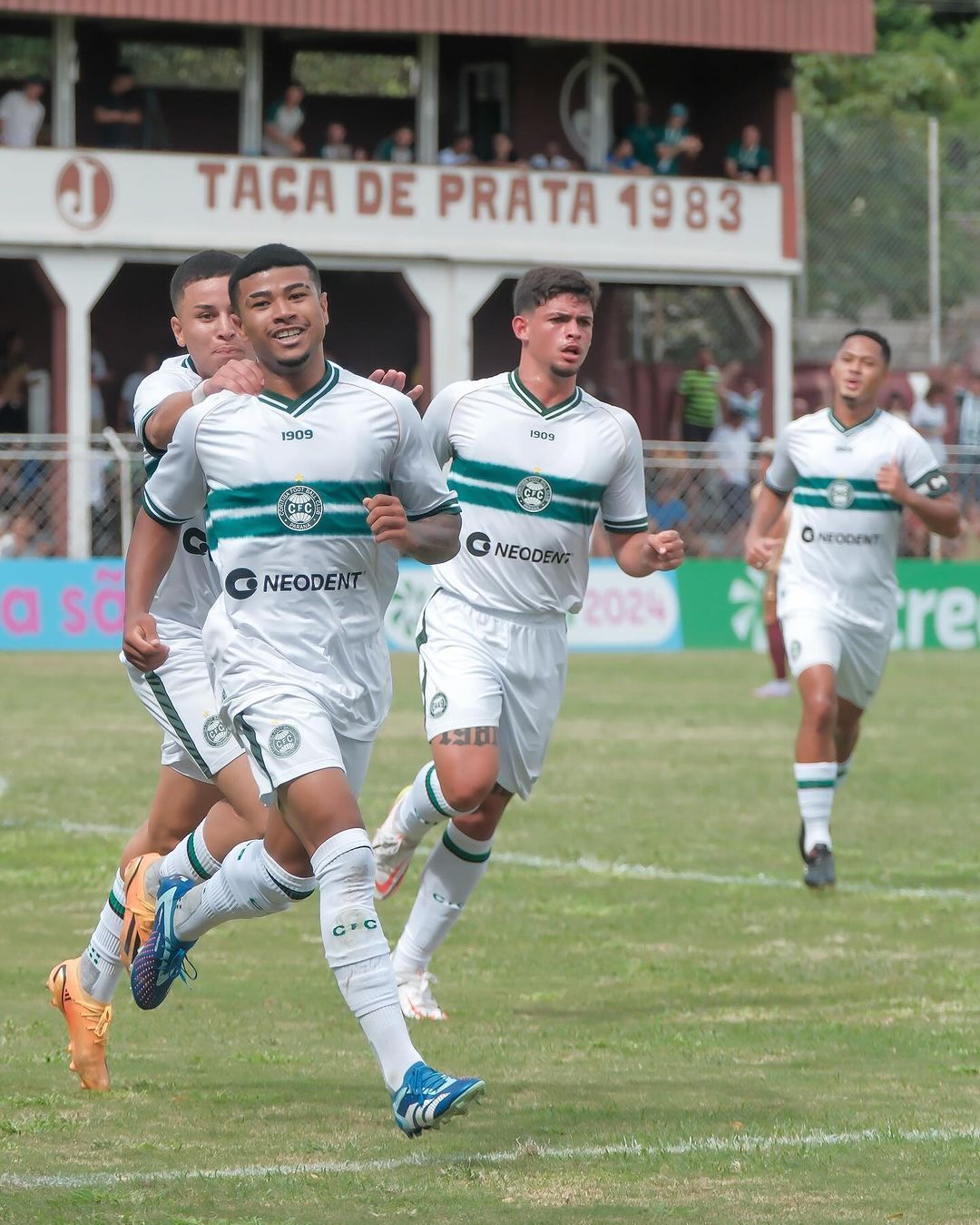 Coritiba vence a Juventus-SP e mantém 100% de aproveitamento na Copinha