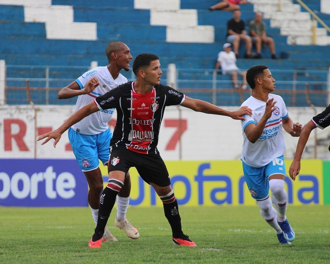 Bahia pressiona, mas apenas empata contra o Joinville na estreia da Copinha