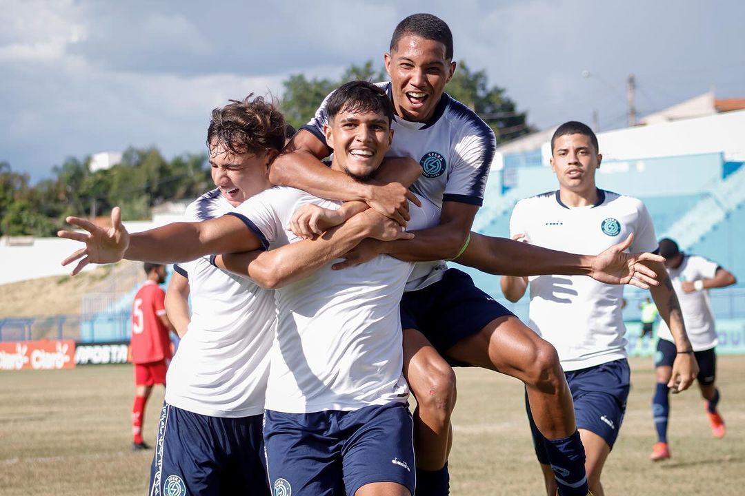 Adversário do Atlético na Copinha, Sfera é estreante e foca na formação