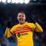 Rivaldo defende Vitor Roque e 'cobra' técnico do Barcelona: 'Faltou oportunidade'