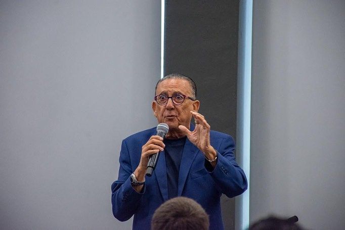 Galvão Bueno fará reality na Globo para escolher novo narrador; entenda
