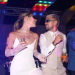 Esposa de Arrascaeta se declara ao jogador e publica novas fotos de casamento