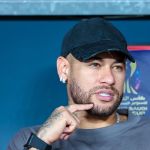 Neymar faz comentário polêmico em post que elogia Mbappé: 'Baba ovo de gringo'