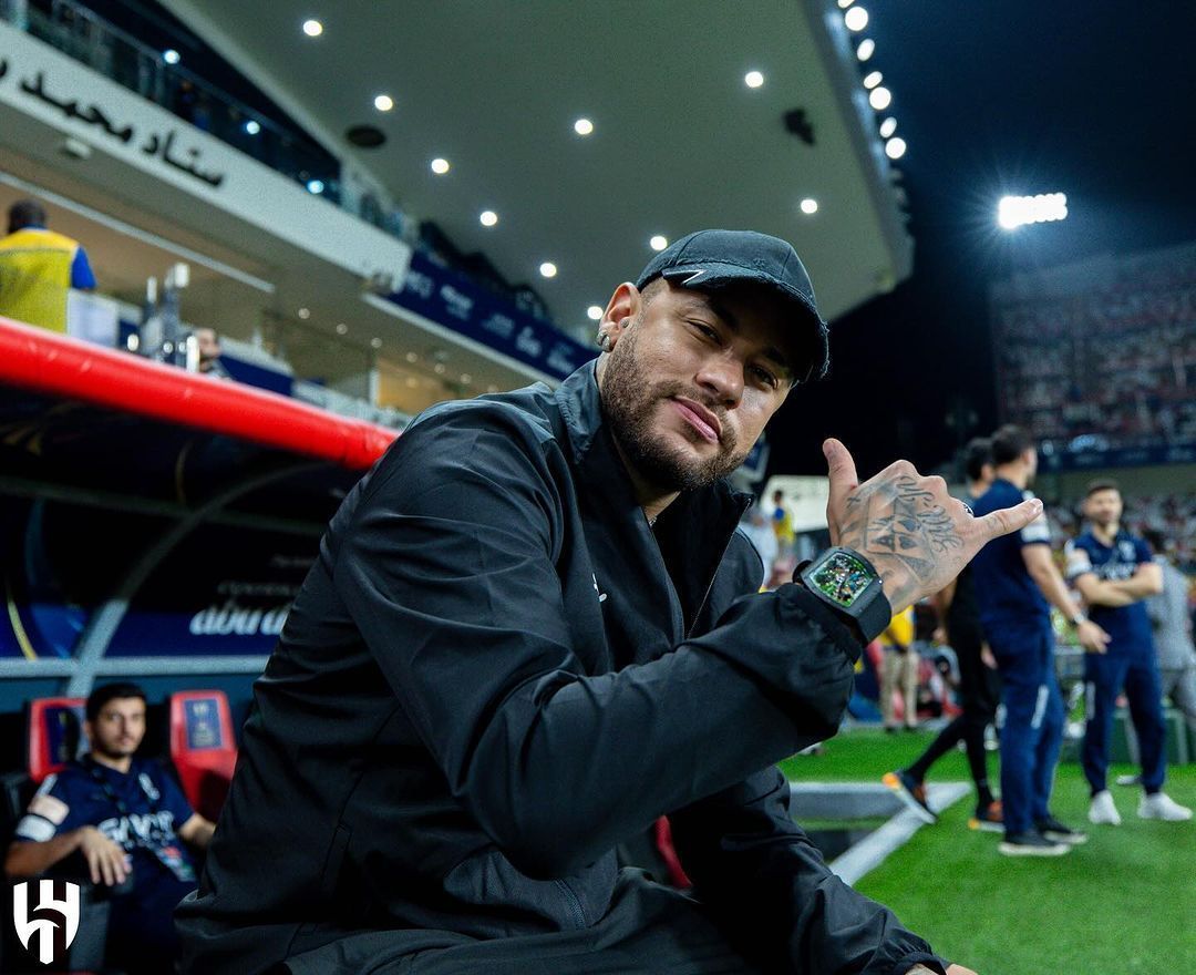Ex-Barcelona revela preferir Neymar a Messi: 'Meu favorito'