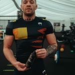 McGregor desafia Charles do Bronx e Michael Chandler: 'Venço os dois na mesma noite'