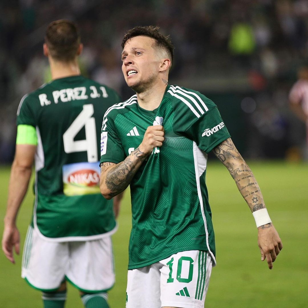 Esperado no Atlético, Bernard tem participação decisiva em título do Panathinaikos